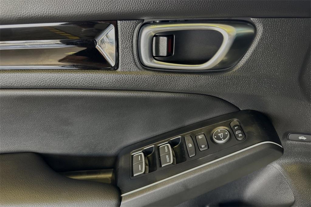 new 2025 Honda Civic Hybrid car, priced at $33,100