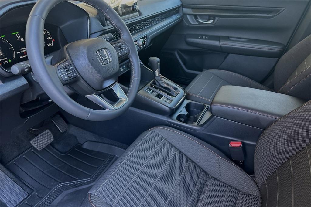 new 2025 Honda CR-V Hybrid car, priced at $36,045