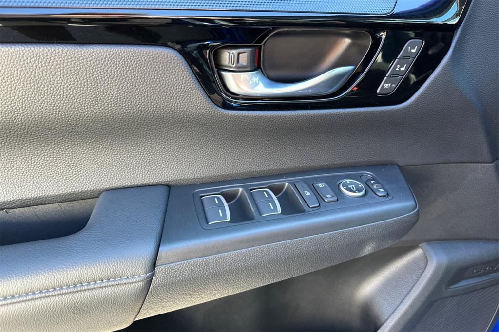 used 2024 Honda CR-V car, priced at $31,385
