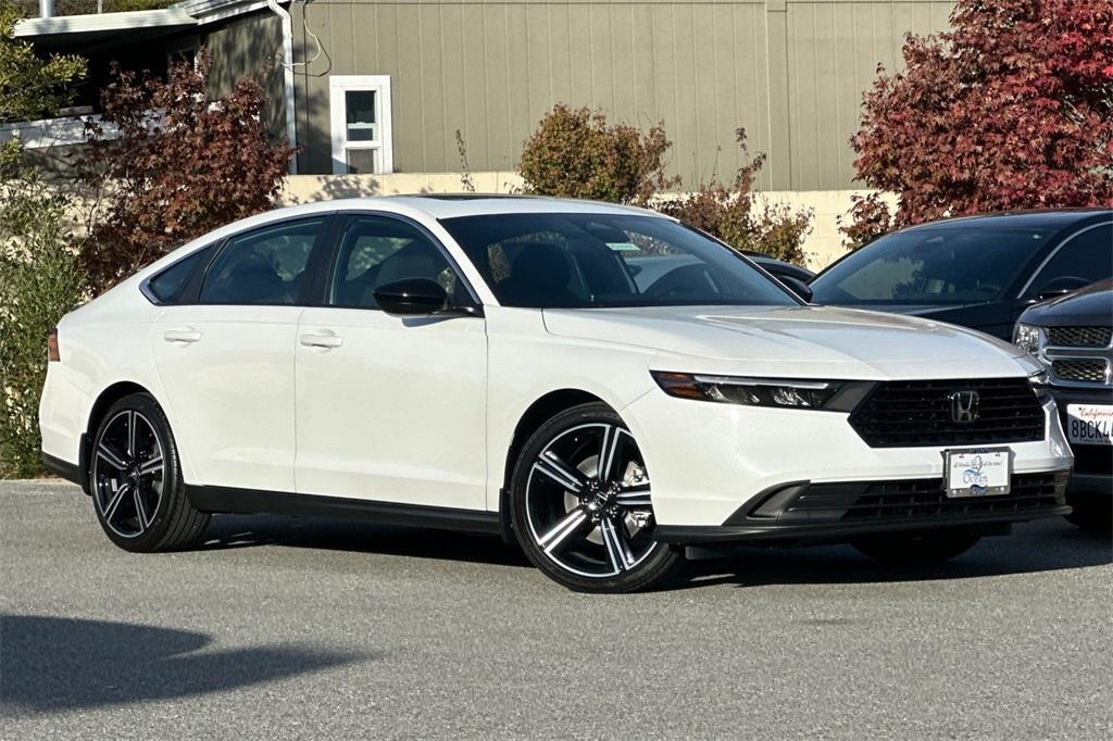 new 2025 Honda Accord Hybrid car, priced at $35,260