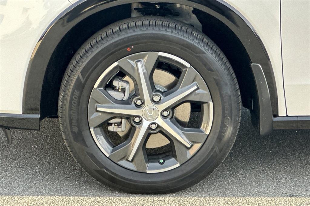 new 2025 Honda HR-V car