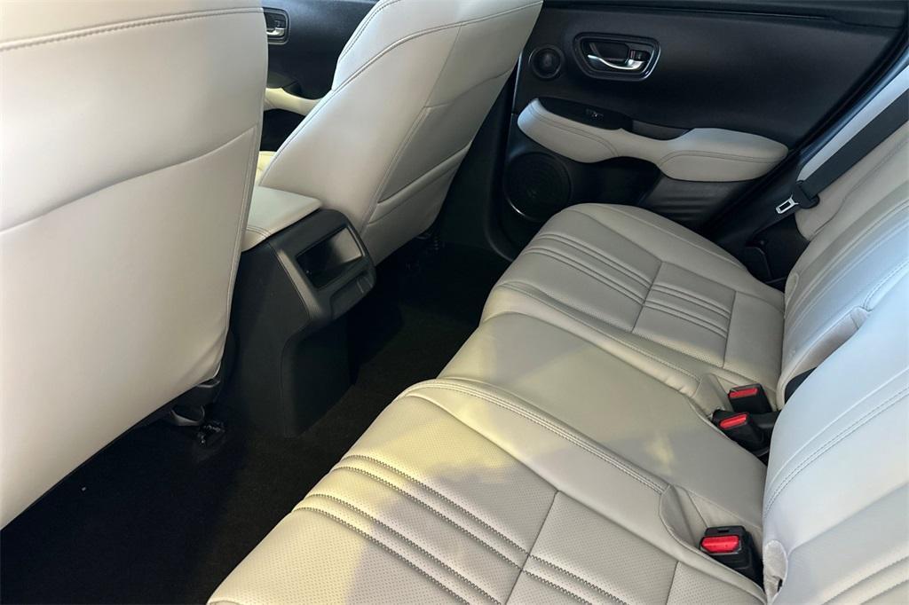 new 2025 Honda HR-V car