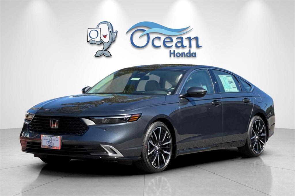 new 2025 Honda Accord Hybrid car