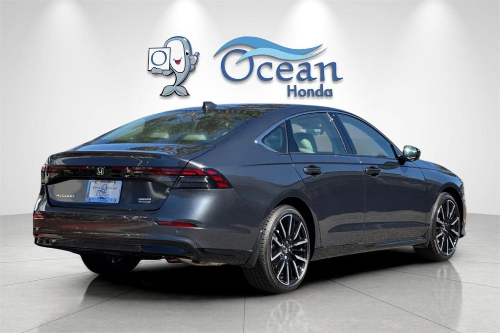 new 2025 Honda Accord Hybrid car