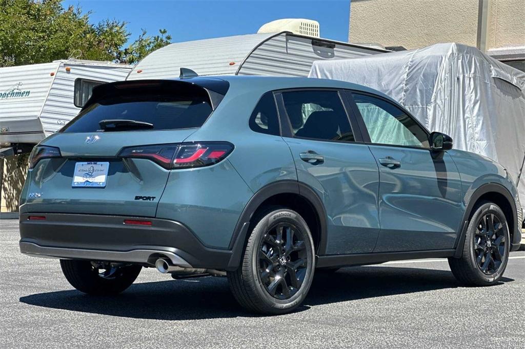 new 2025 Honda HR-V car