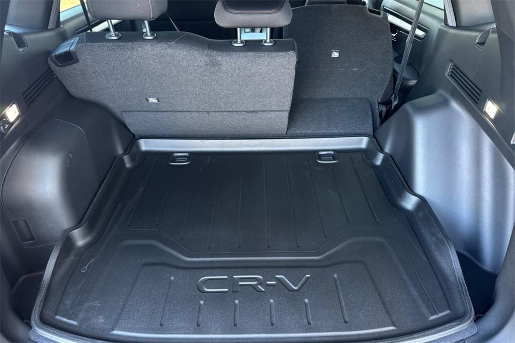 new 2026 Honda CR-V Hybrid car, priced at $40,650