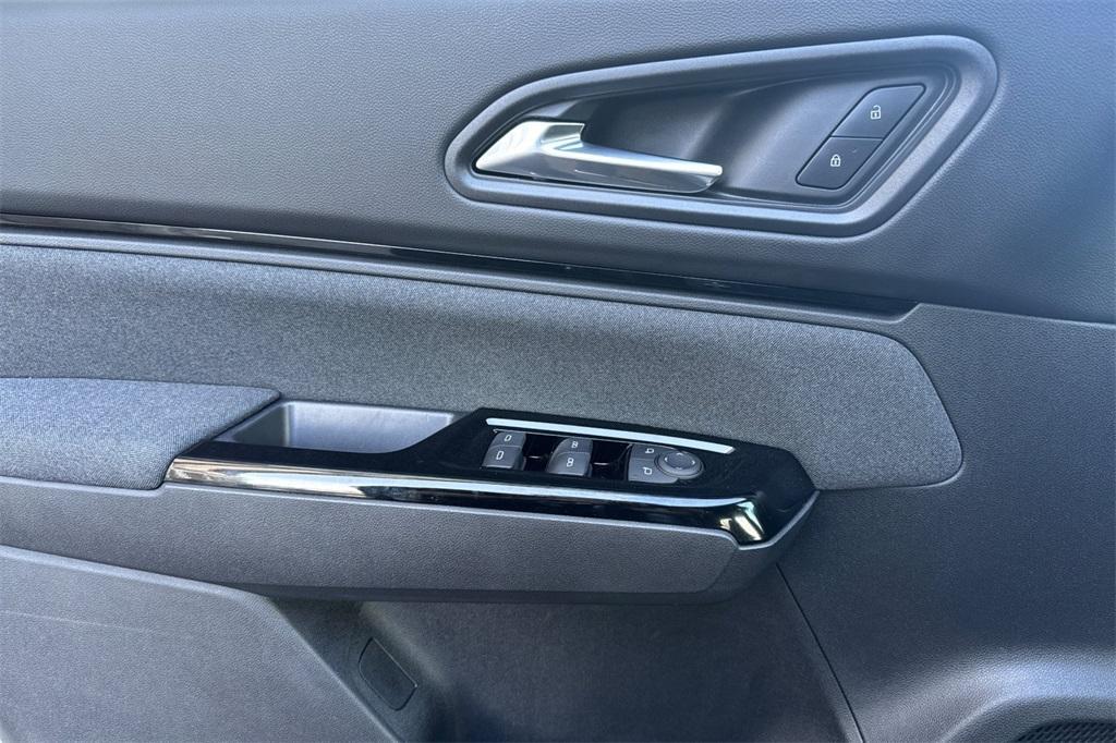 new 2025 Honda Prologue car, priced at $52,305
