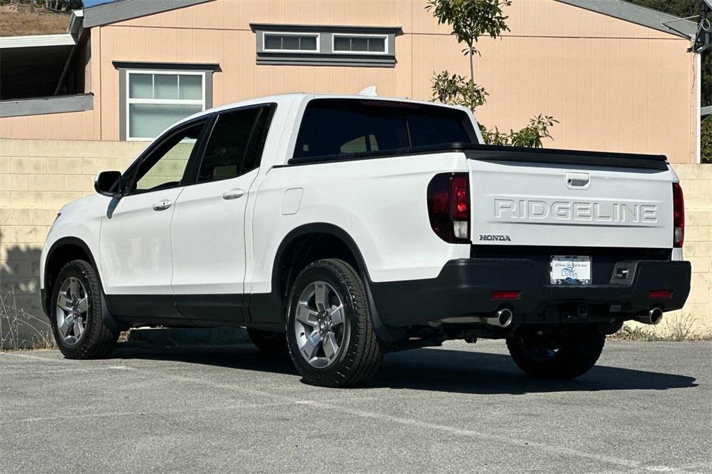 new 2025 Honda Ridgeline car, priced at $46,530