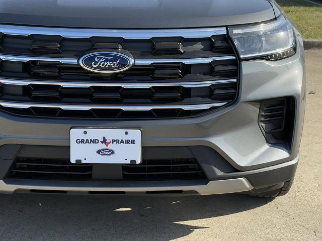 new 2025 Ford Explorer car, priced at $35,236