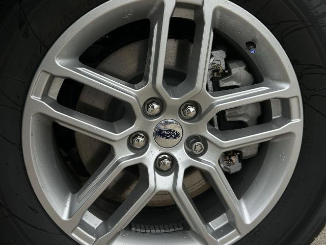 new 2025 Ford Explorer car, priced at $35,229