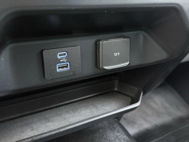 used 2021 Ford F-150 car, priced at $21,599