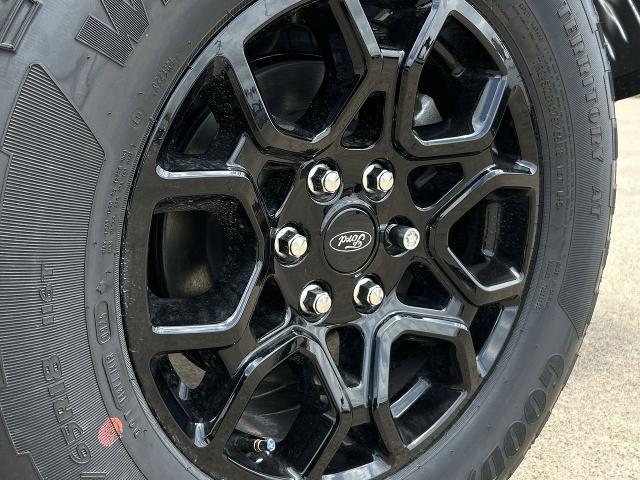 new 2025 Ford F-150 car, priced at $50,283