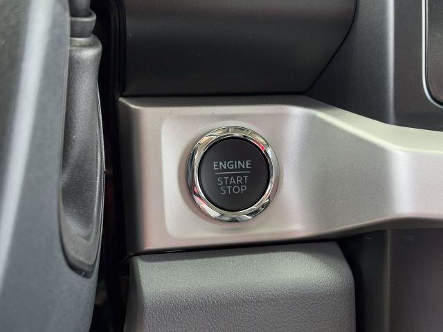 new 2025 Ford F-250 car, priced at $71,761