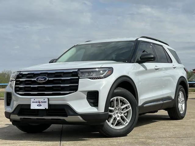 new 2025 Ford Explorer car, priced at $34,930