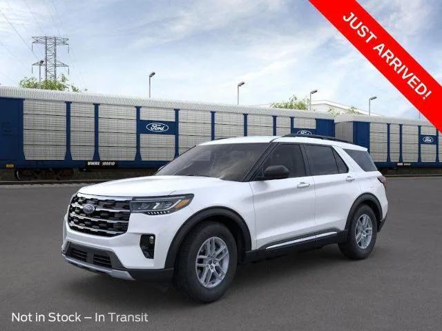 new 2025 Ford Explorer car, priced at $40,742