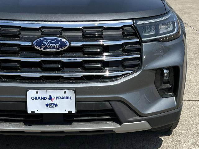 new 2025 Ford Explorer car, priced at $37,081