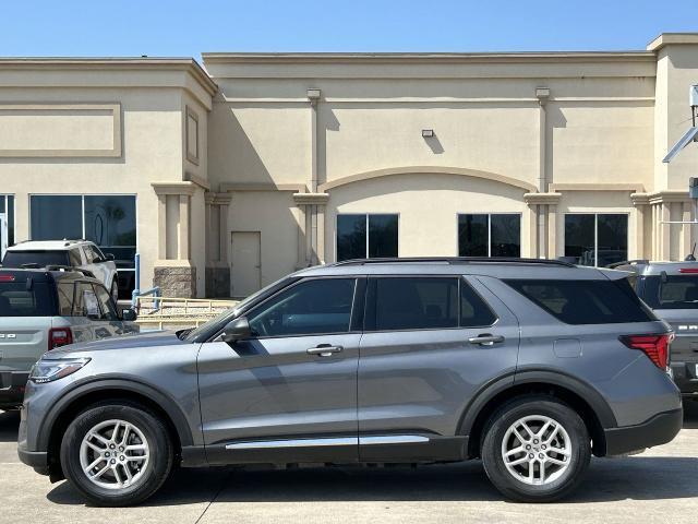 new 2025 Ford Explorer car, priced at $37,081