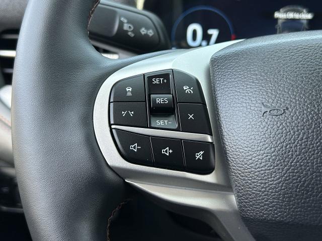 new 2025 Ford Explorer car, priced at $37,081