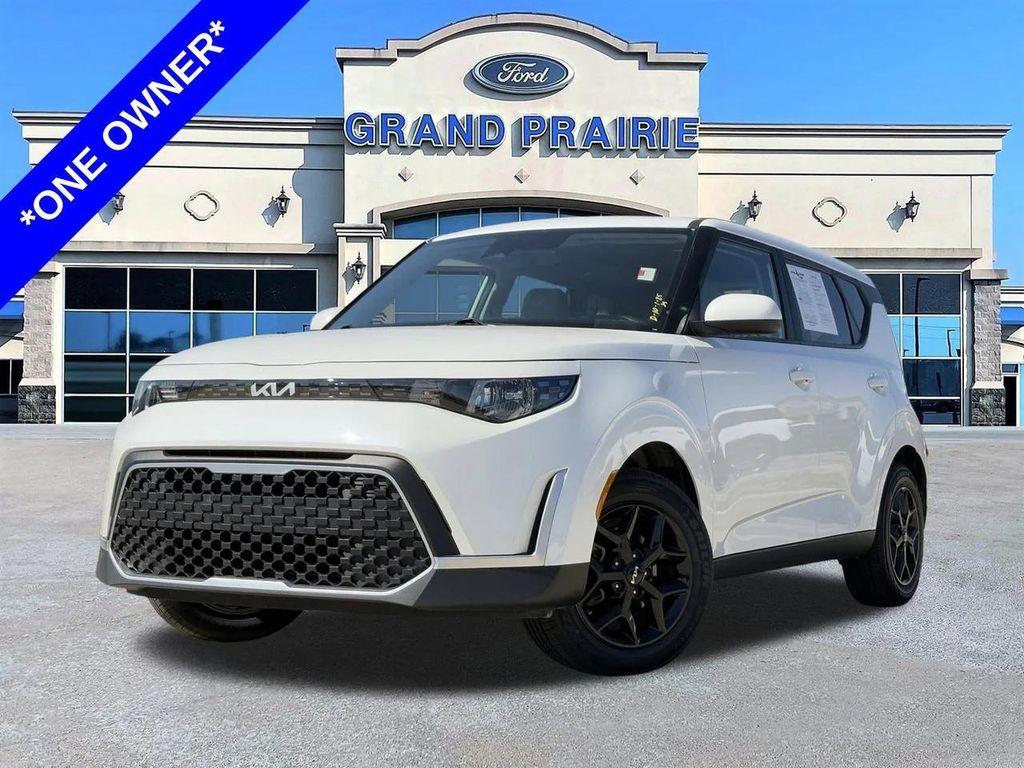 used 2023 Kia Soul car, priced at $16,233
