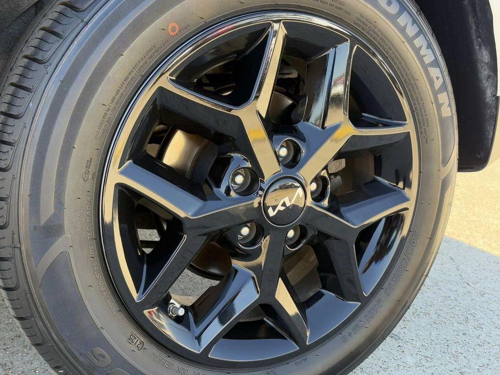used 2023 Kia Soul car, priced at $16,233