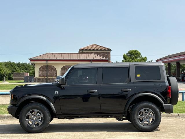 new 2025 Ford Bronco car, priced at $40,834