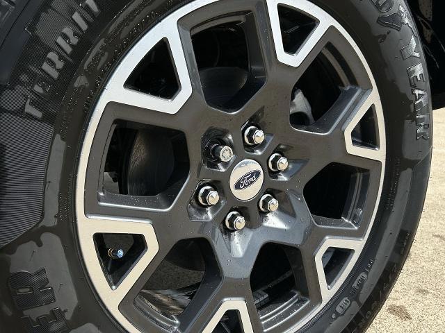new 2025 Ford F-150 car, priced at $40,244
