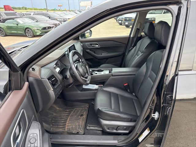 used 2021 Nissan Rogue car, priced at $21,987