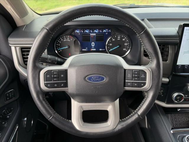 used 2024 Ford Expedition car, priced at $43,718