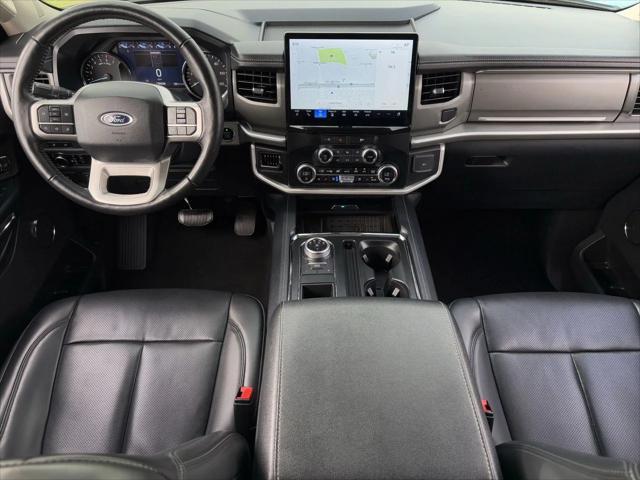 used 2024 Ford Expedition car, priced at $43,718