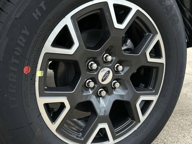new 2025 Ford F-150 car, priced at $40,257