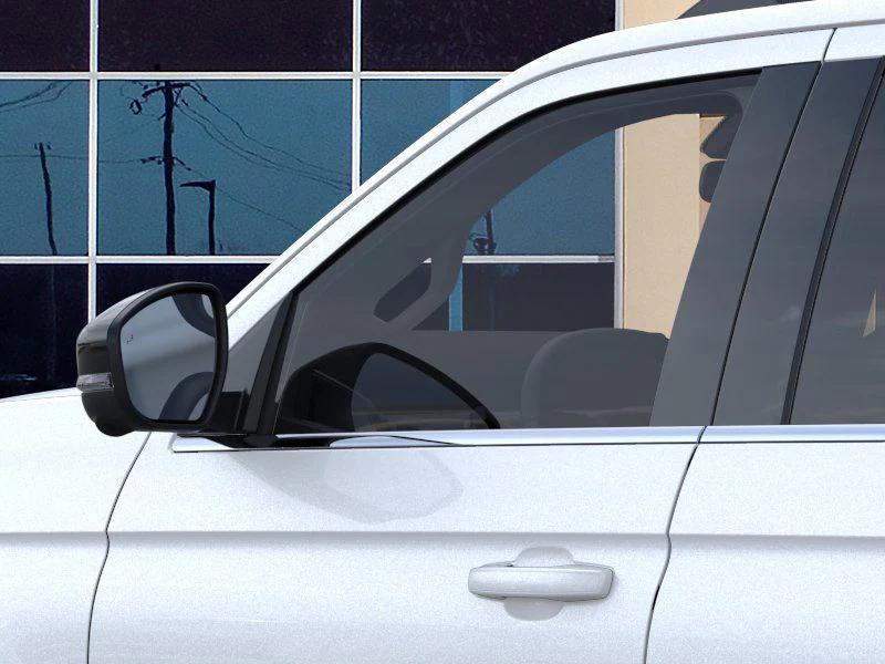 new 2025 Ford Expedition car, priced at $85,437