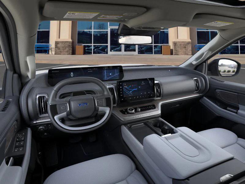 new 2025 Ford Expedition car, priced at $85,437