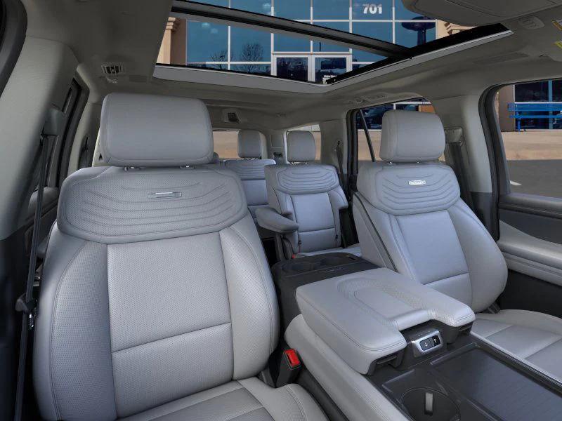 new 2025 Ford Expedition car, priced at $85,437