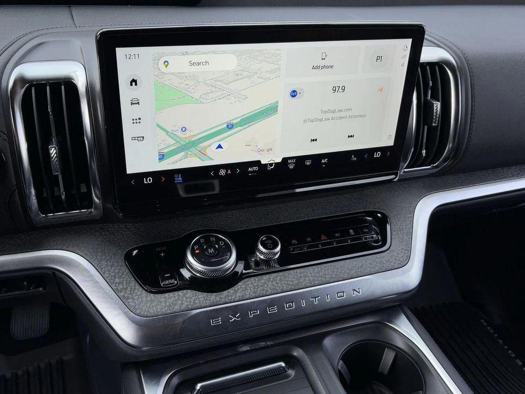 new 2025 Ford Expedition car, priced at $80,300