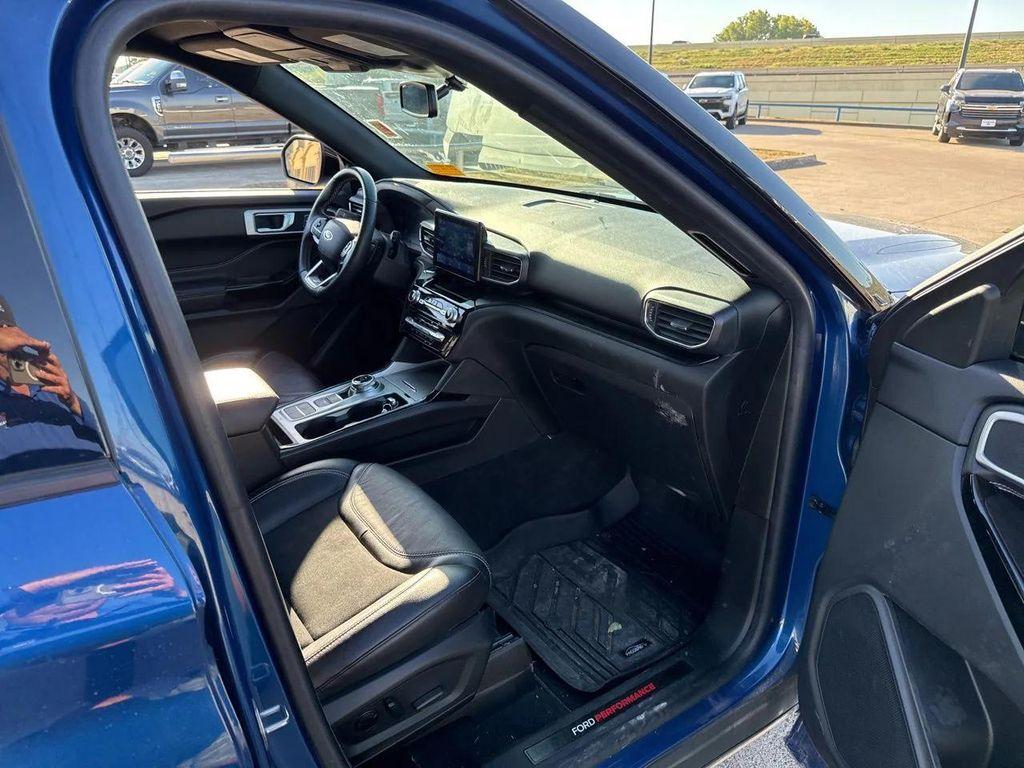 used 2022 Ford Explorer car