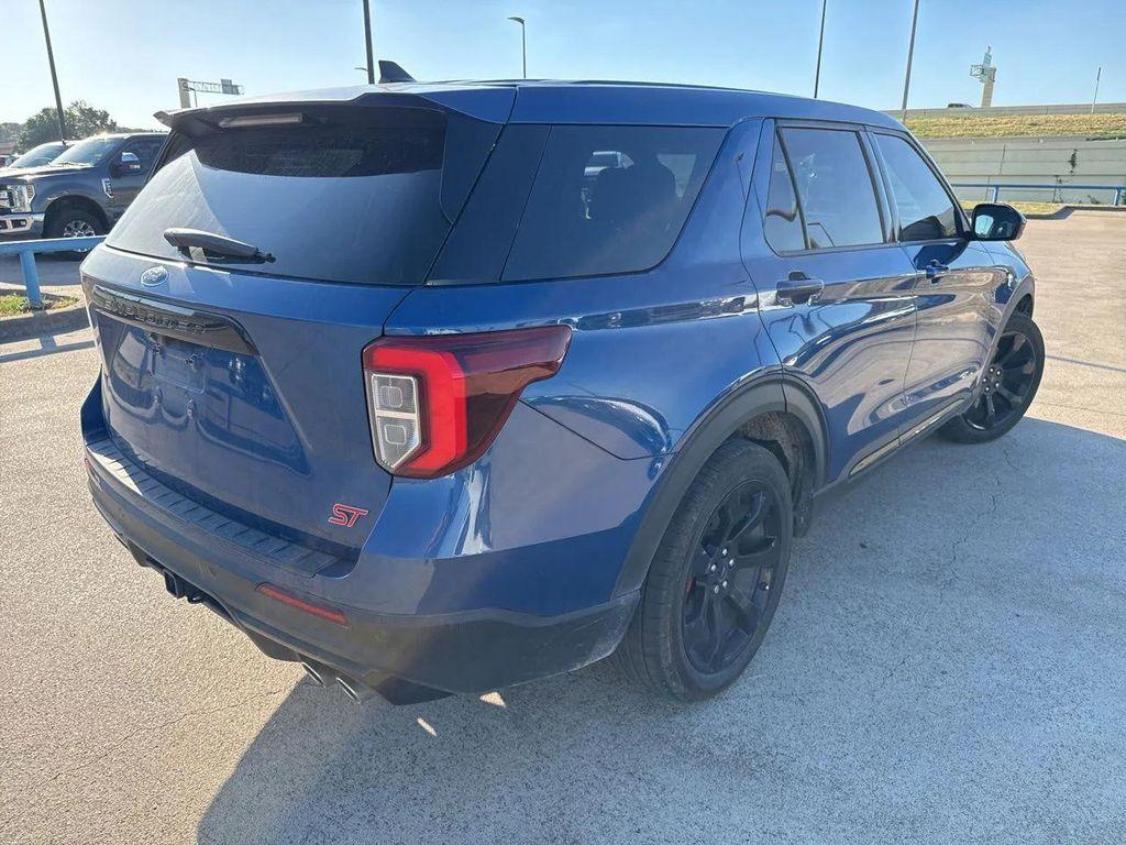 used 2022 Ford Explorer car