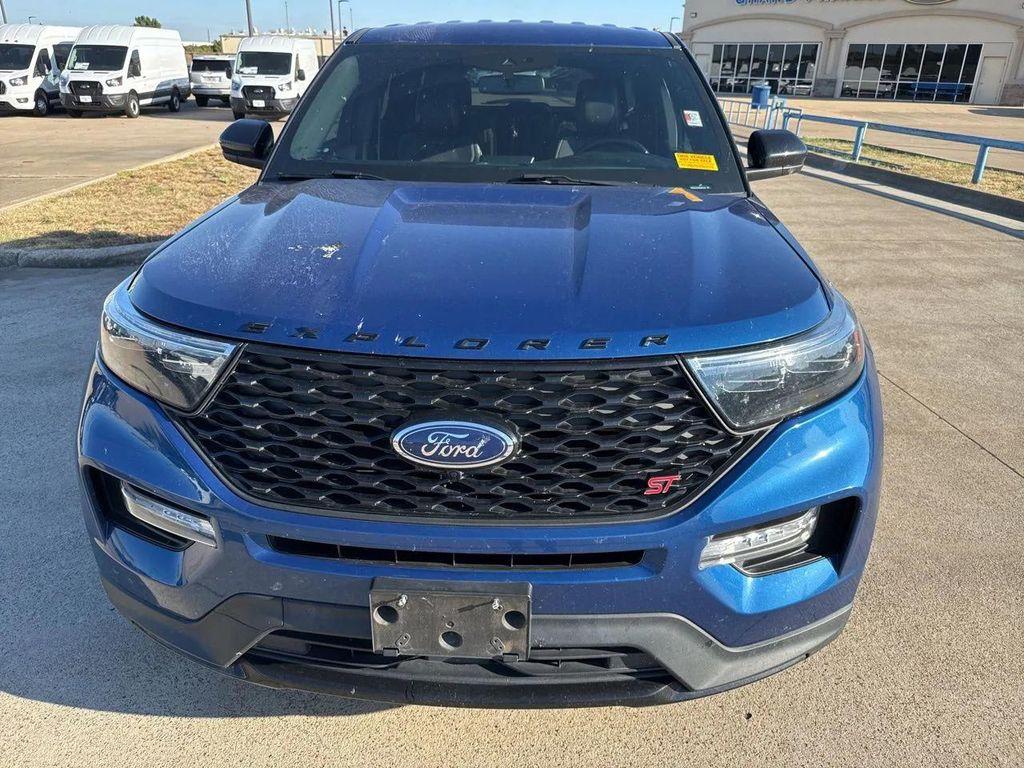 used 2022 Ford Explorer car