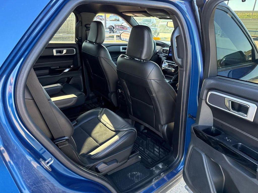used 2022 Ford Explorer car