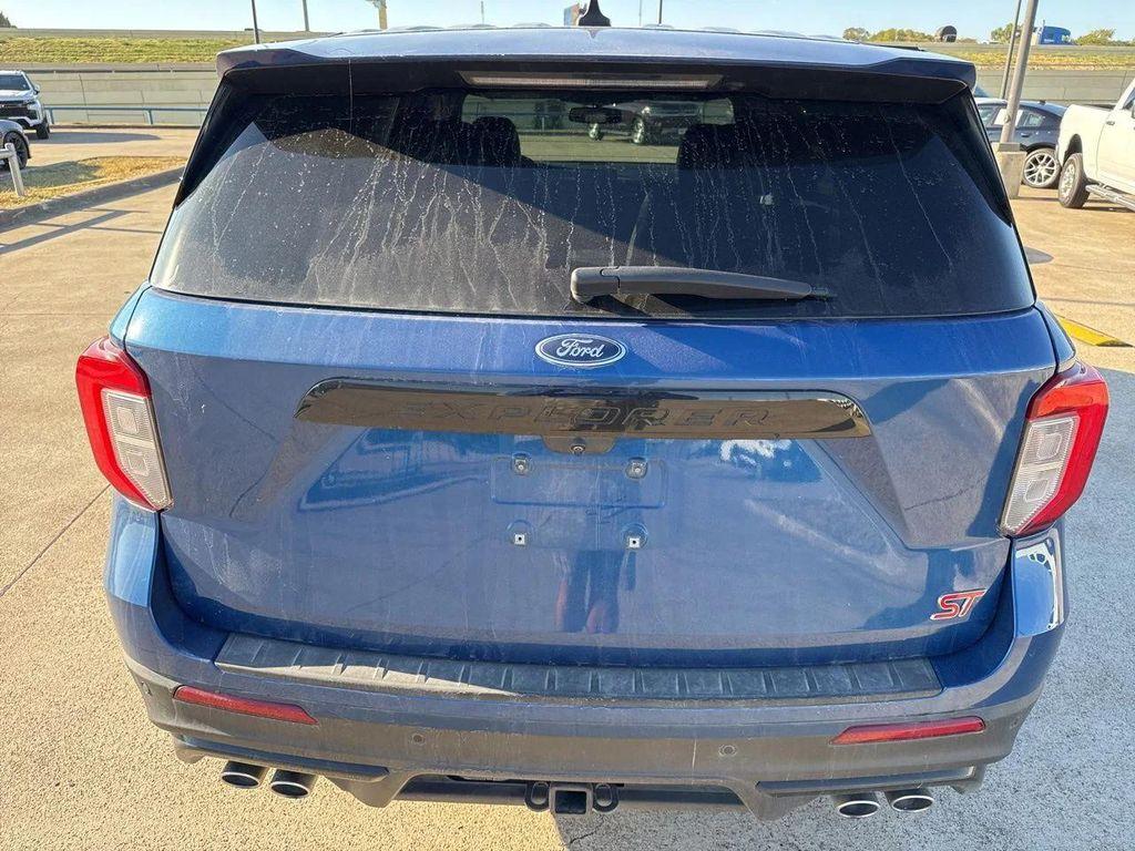 used 2022 Ford Explorer car