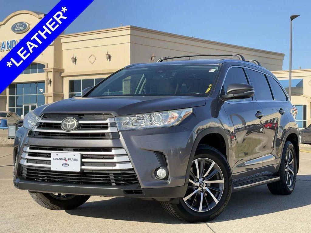 used 2017 Toyota Highlander car, priced at $17,799