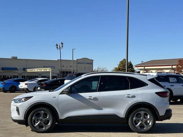 new 2025 Ford Escape car, priced at $25,609