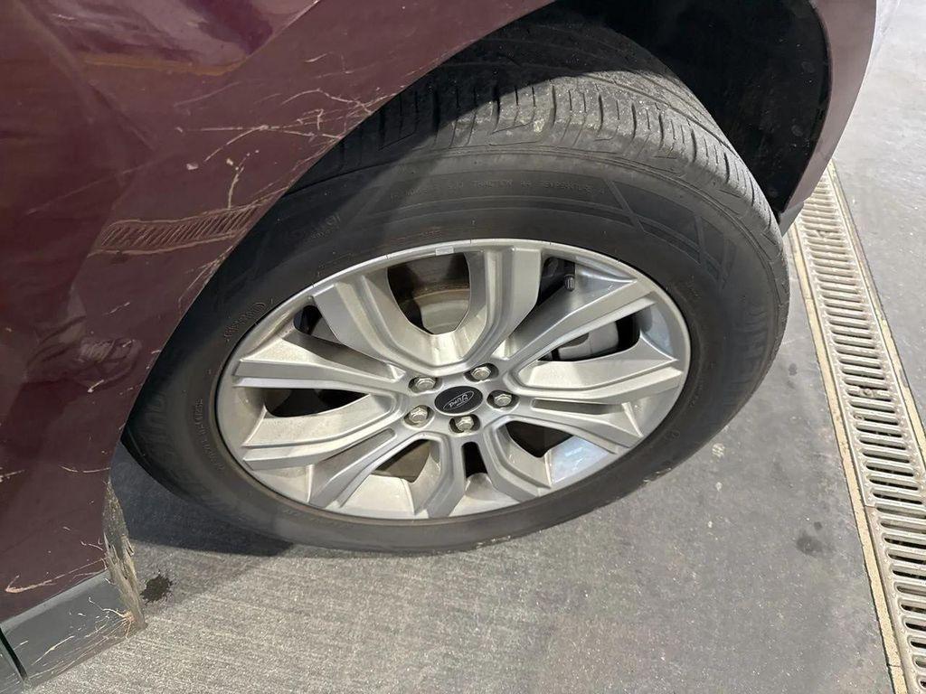 used 2024 Ford Edge car, priced at $28,972