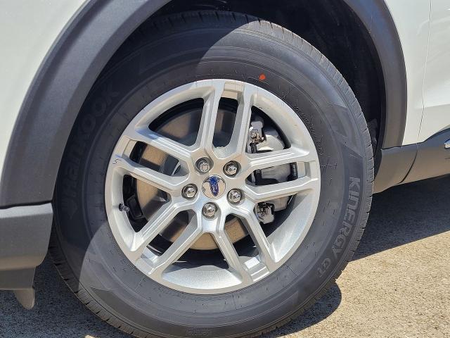new 2025 Ford Explorer car, priced at $38,825