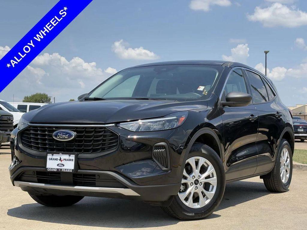 used 2023 Ford Escape car, priced at $22,499