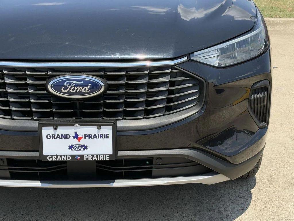 used 2023 Ford Escape car, priced at $22,499