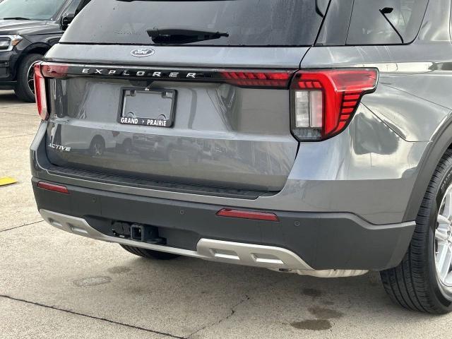 new 2025 Ford Explorer car, priced at $35,995