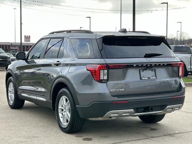 new 2025 Ford Explorer car, priced at $35,995