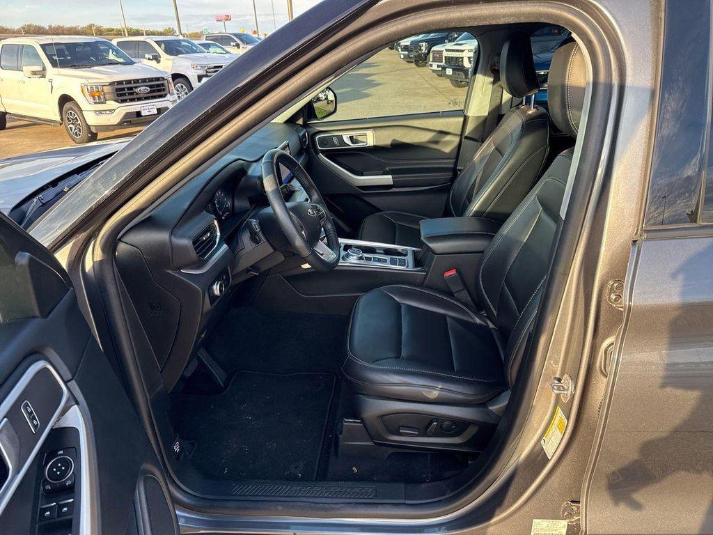 used 2022 Ford Explorer car, priced at $26,568