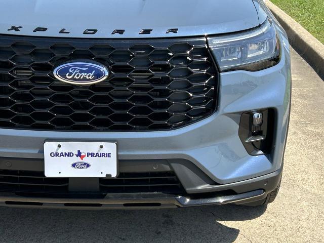 new 2025 Ford Explorer car, priced at $41,818