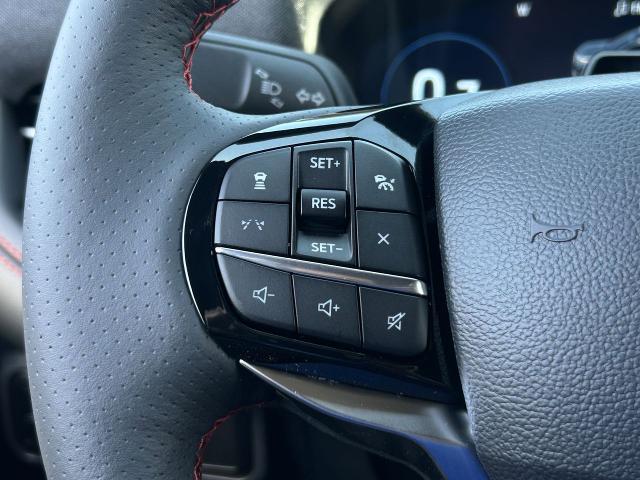 new 2025 Ford Explorer car, priced at $41,818